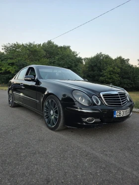 Mercedes-Benz E 220, снимка 13
