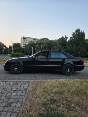 Mercedes-Benz E 220, снимка 12