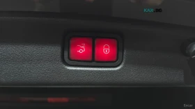 Mercedes-Benz C 300 AVANTGARDE* ПАМЕТ* 360 КАМЕРА* ПОДГРЕВ* ДИСТРОНИК, снимка 17