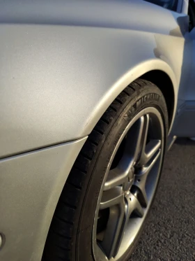 Mercedes-Benz E 500 РЕАЛНИ КМ/Без ръжда/Фабрична боя/Сервизна Книжка! - 7650 € / 14962.10 лв. - 51470643 4