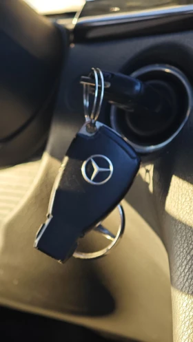 Mercedes-Benz E 500 РЕАЛНИ КМ/Без ръжда/Фабрична боя/Сервизна Книжка! - 7650 € / 14962.10 лв. - 51470643 17