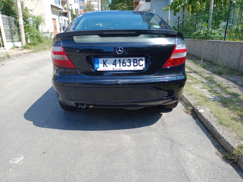 Mercedes-Benz C 180, снимка 7 - Автомобили и джипове - 46693510