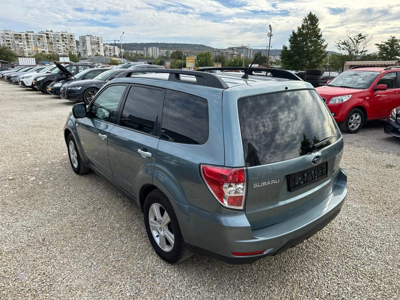 Subaru Forester Италия Газ, снимка 4 - Автомобили и джипове - 47986748