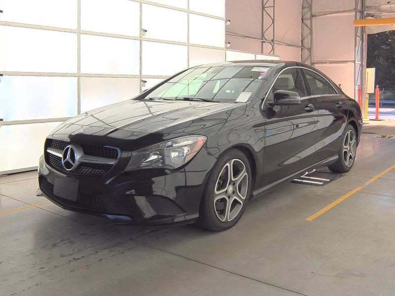 Mercedes-Benz CLA 250 Harman Kardon* М.точка* Подгрев, снимка 1 - Автомобили и джипове - 48014736