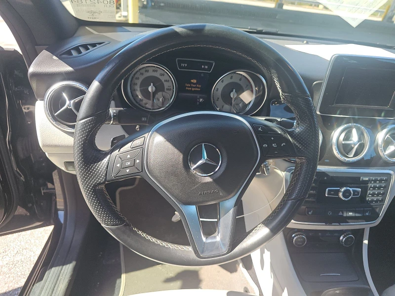 Mercedes-Benz CLA 250 Harman Kardon* М.точка* Подгрев, снимка 9 - Автомобили и джипове - 48014736