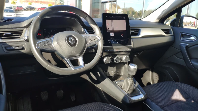 Renault Captur Intense 1.0i/101hp MT5, снимка 9 - Автомобили и джипове - 48069357