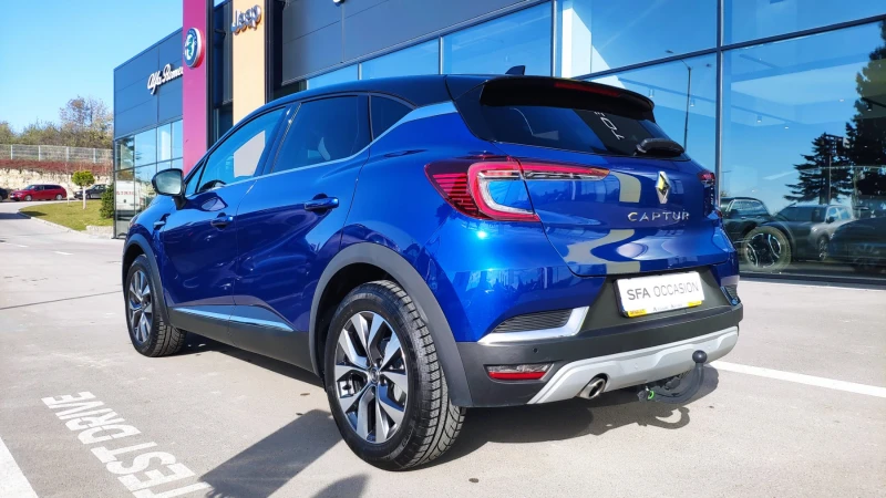 Renault Captur Intense 1.0i/101hp MT5, снимка 4 - Автомобили и джипове - 48069357