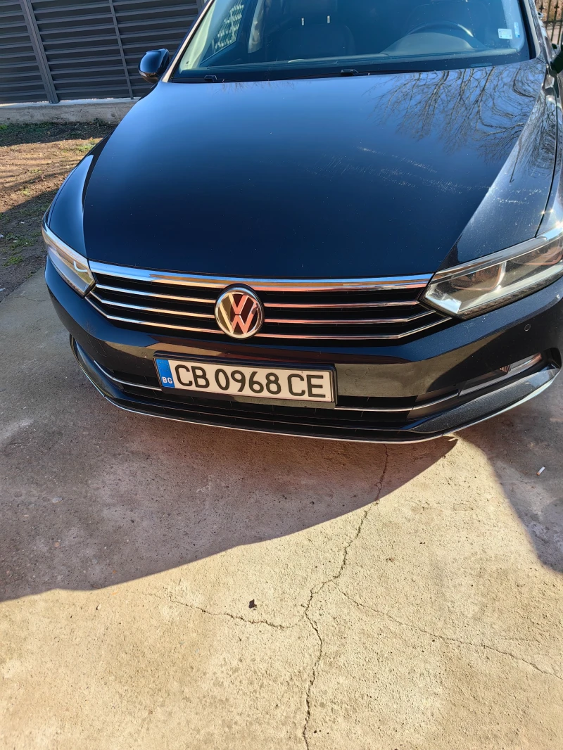 VW Passat, снимка 1 - Автомобили и джипове - 49010767