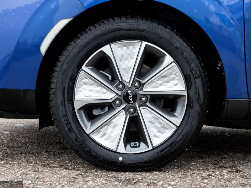 Kia Soul НОВ!/E-INSPIRATION/204HP/HUD/NAVI/AMBI/LED/160f, снимка 3 - Автомобили и джипове - 50642376