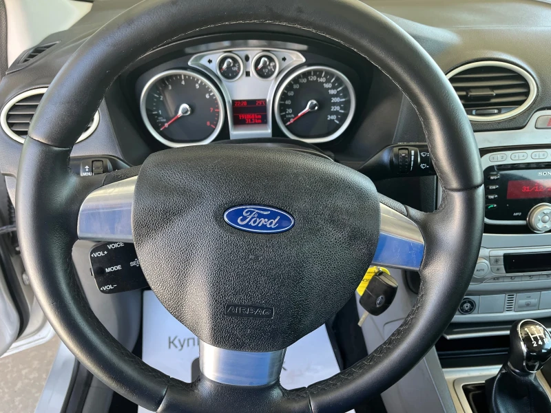 Ford Focus 1, 6 I газ, снимка 8 - Автомобили и джипове - 51190650