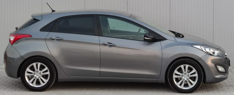 Hyundai I30 1.4CRDI* 90к.с* Facelift* , снимка 8 - Автомобили и джипове - 51417189