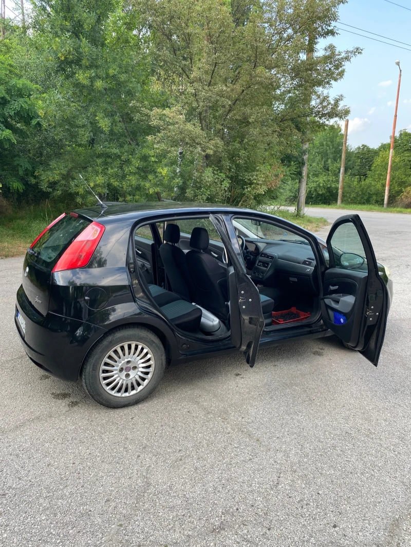 Fiat Punto 1.3 multijet, снимка 7 - Автомобили и джипове - 51532595