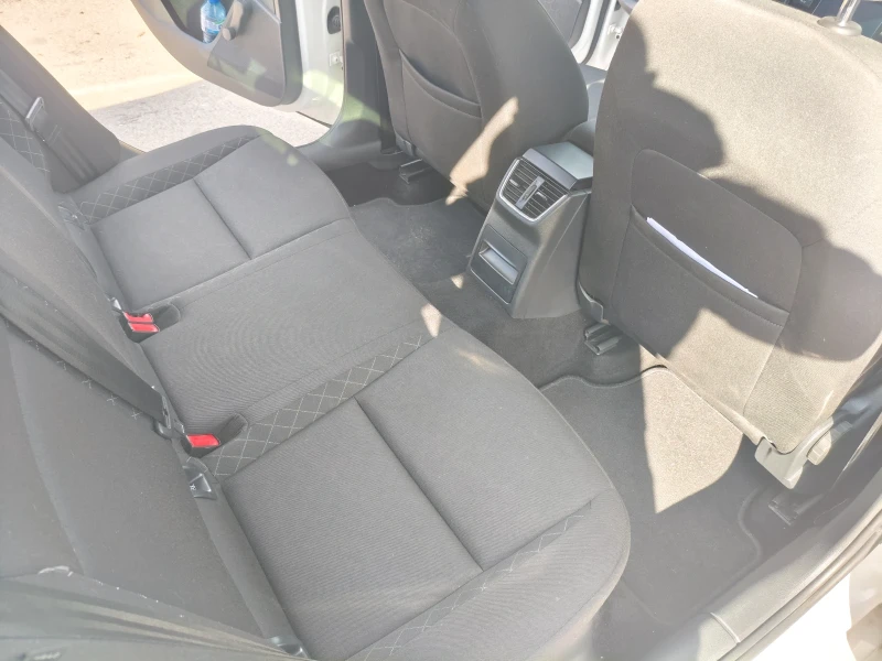 Skoda Octavia Купувана нова от България, снимка 10 - Автомобили и джипове - 52391938