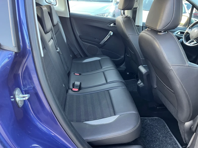 Peugeot 2008 1.6HDI ALLURE, снимка 15 - Автомобили и джипове - 52617638