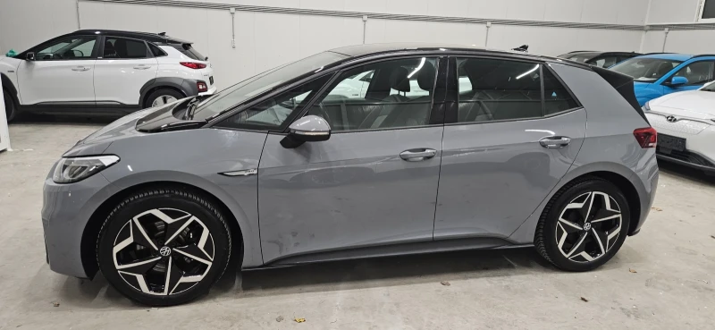 VW ID.3, снимка 2 - Автомобили и джипове - 52938661