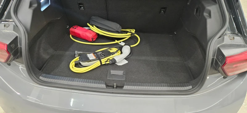 VW ID.3, снимка 10 - Автомобили и джипове - 52938661