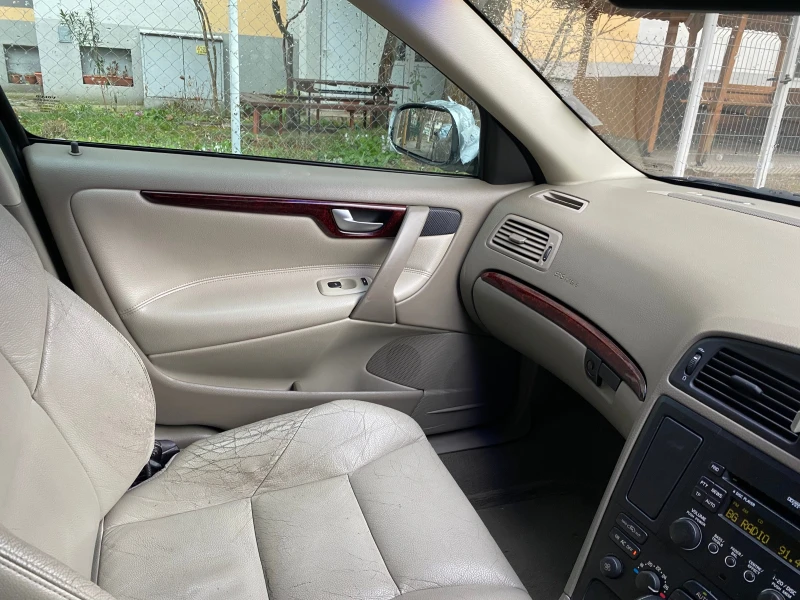 Volvo S60 D5, снимка 10 - Автомобили и джипове - 53413337