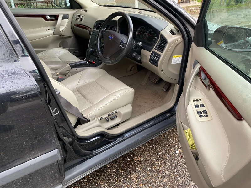 Volvo S60 D5, снимка 7 - Автомобили и джипове - 53413337