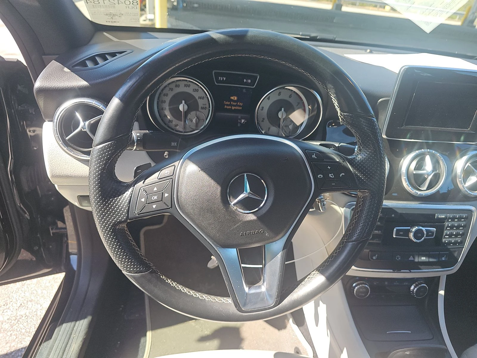 Mercedes-Benz CLA 250 Harman Kardon* М.точка* Подгрев - изображение 9