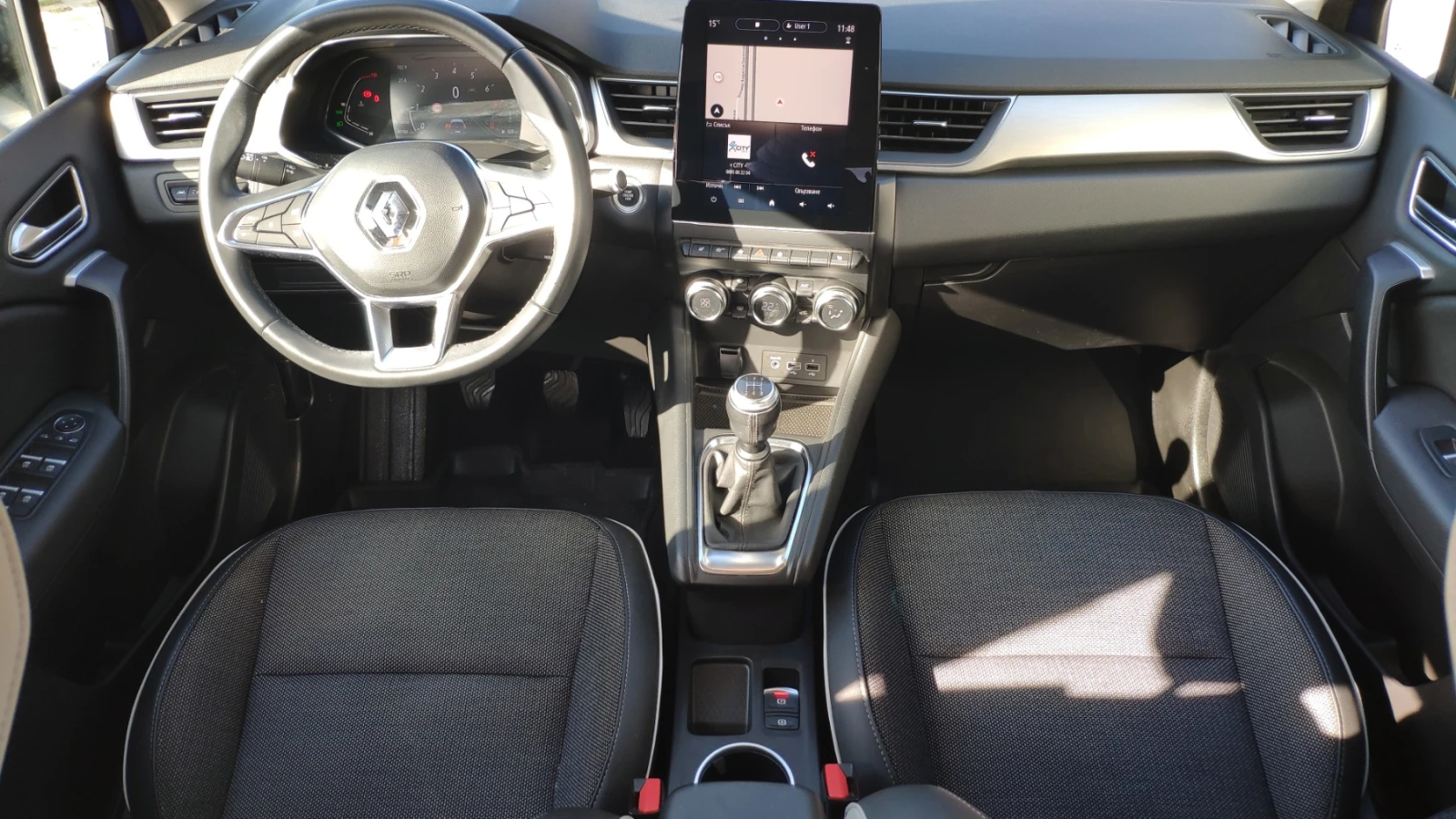 Renault Captur Intense 1.0i/101hp MT5 - изображение 8