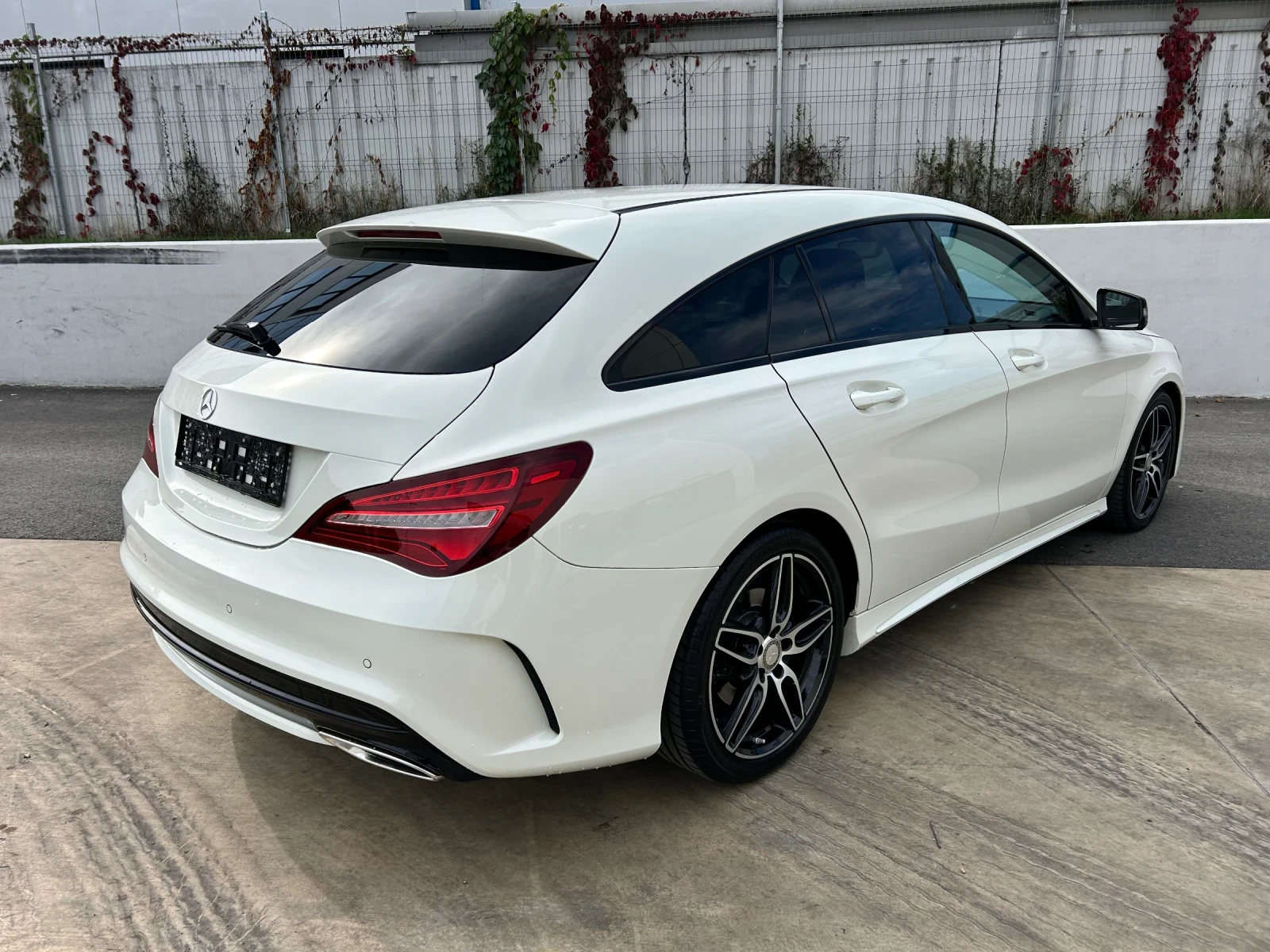 Mercedes-Benz CLA 200 d 4MATIC AMG - изображение 4