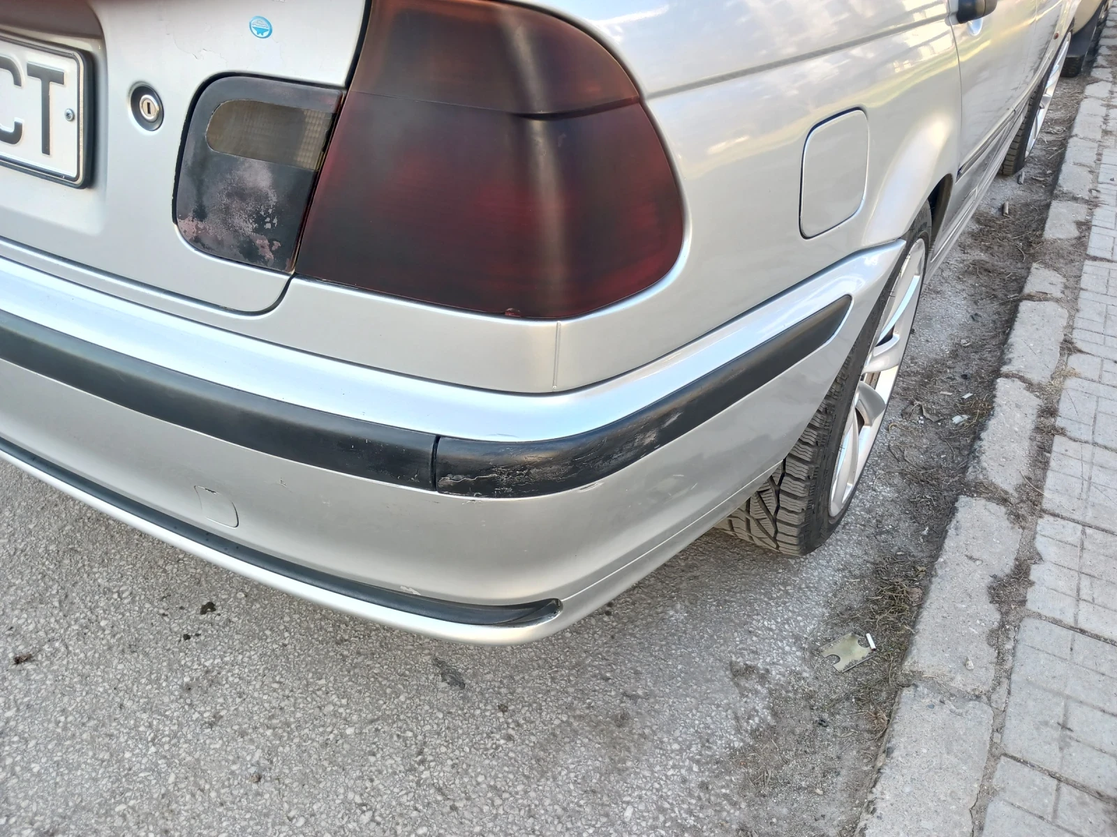 BMW 318  - изображение 6