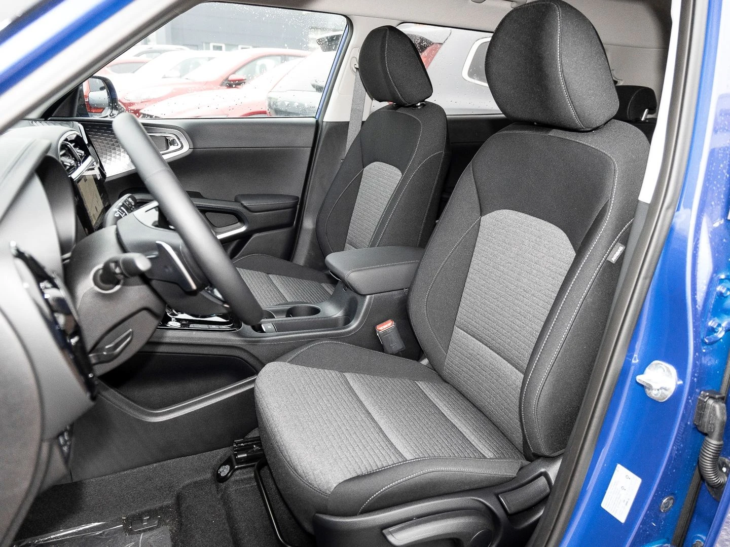 Kia Soul НОВ!/E-INSPIRATION/204HP/HUD/NAVI/AMBI/LED/160f - изображение 7