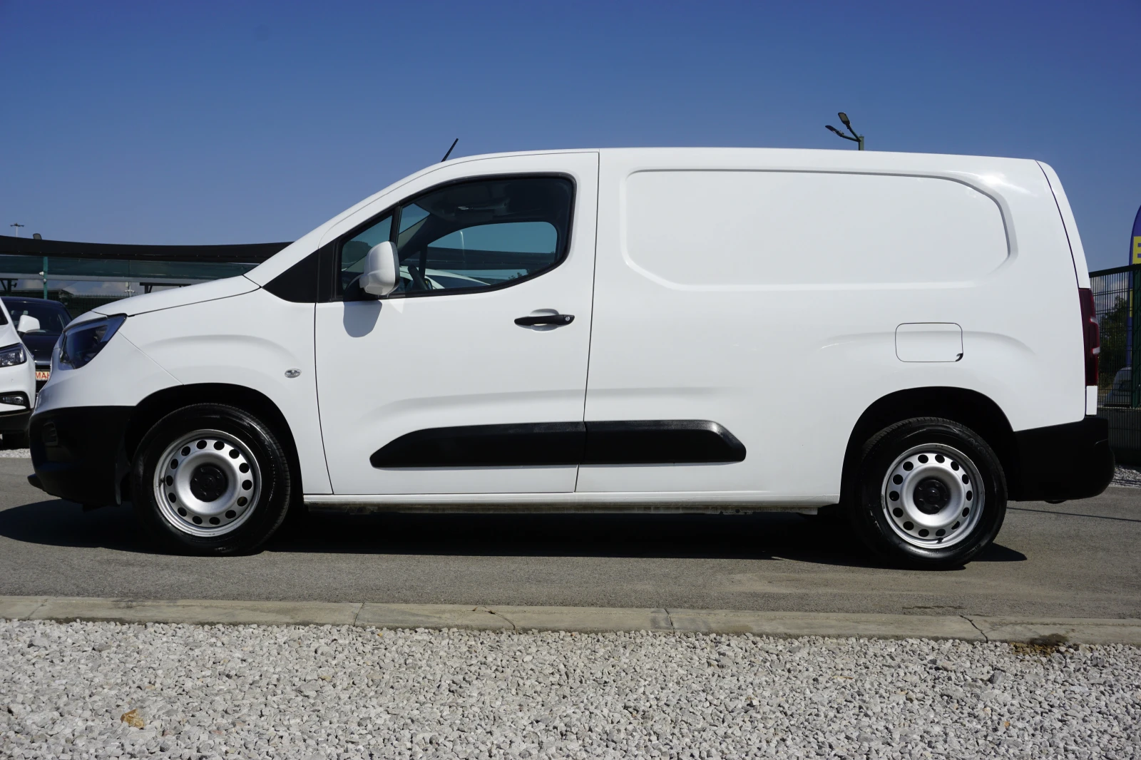 Opel Combo 1.6/93x.km/L2/H1/Хладилен/3места - изображение 4