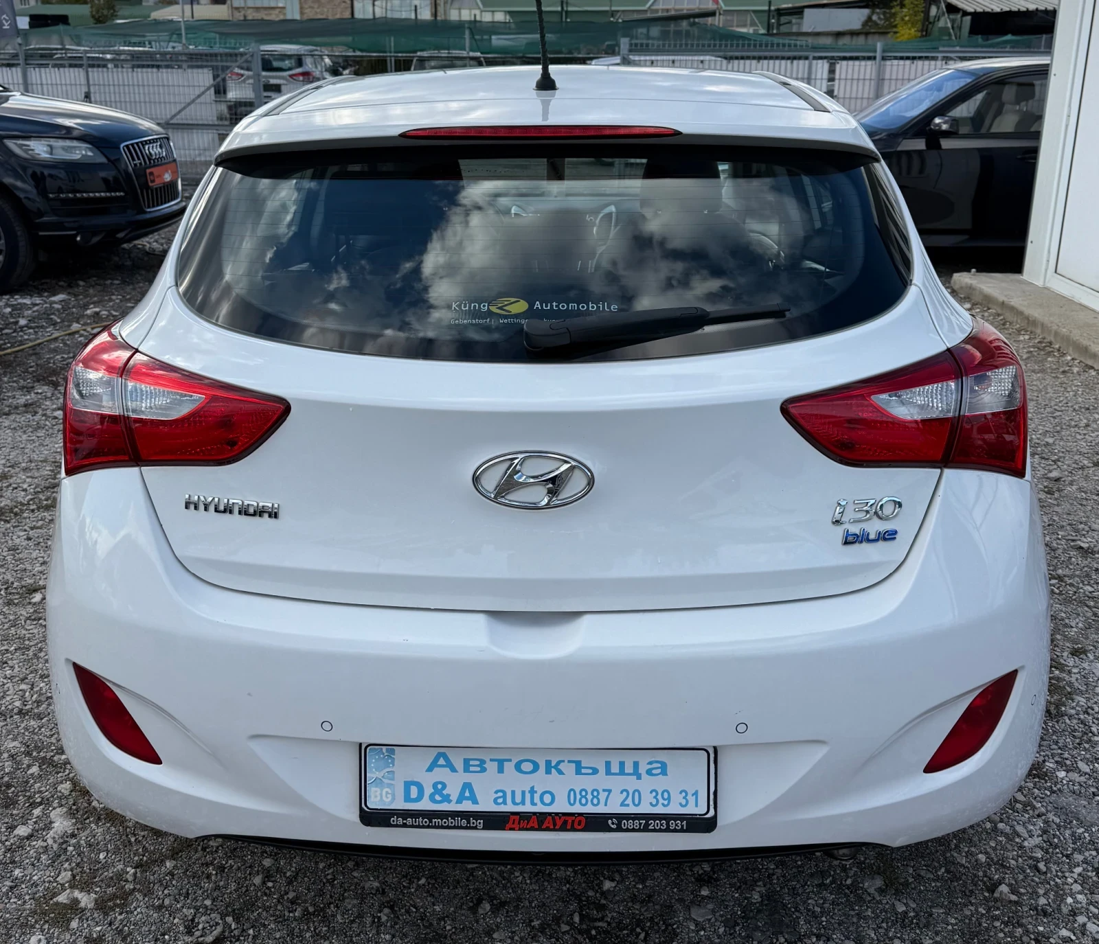 Hyundai I30 1.6i Швейцария Executive Фейслифт - изображение 8