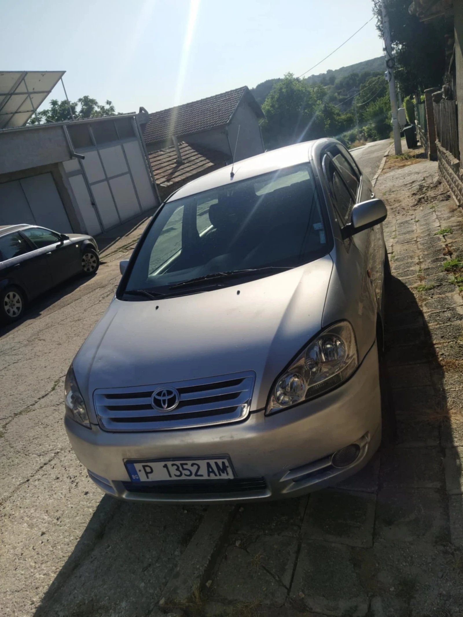 Toyota Avensis verso 2.0D4D | Mobile.bg — изображение 2