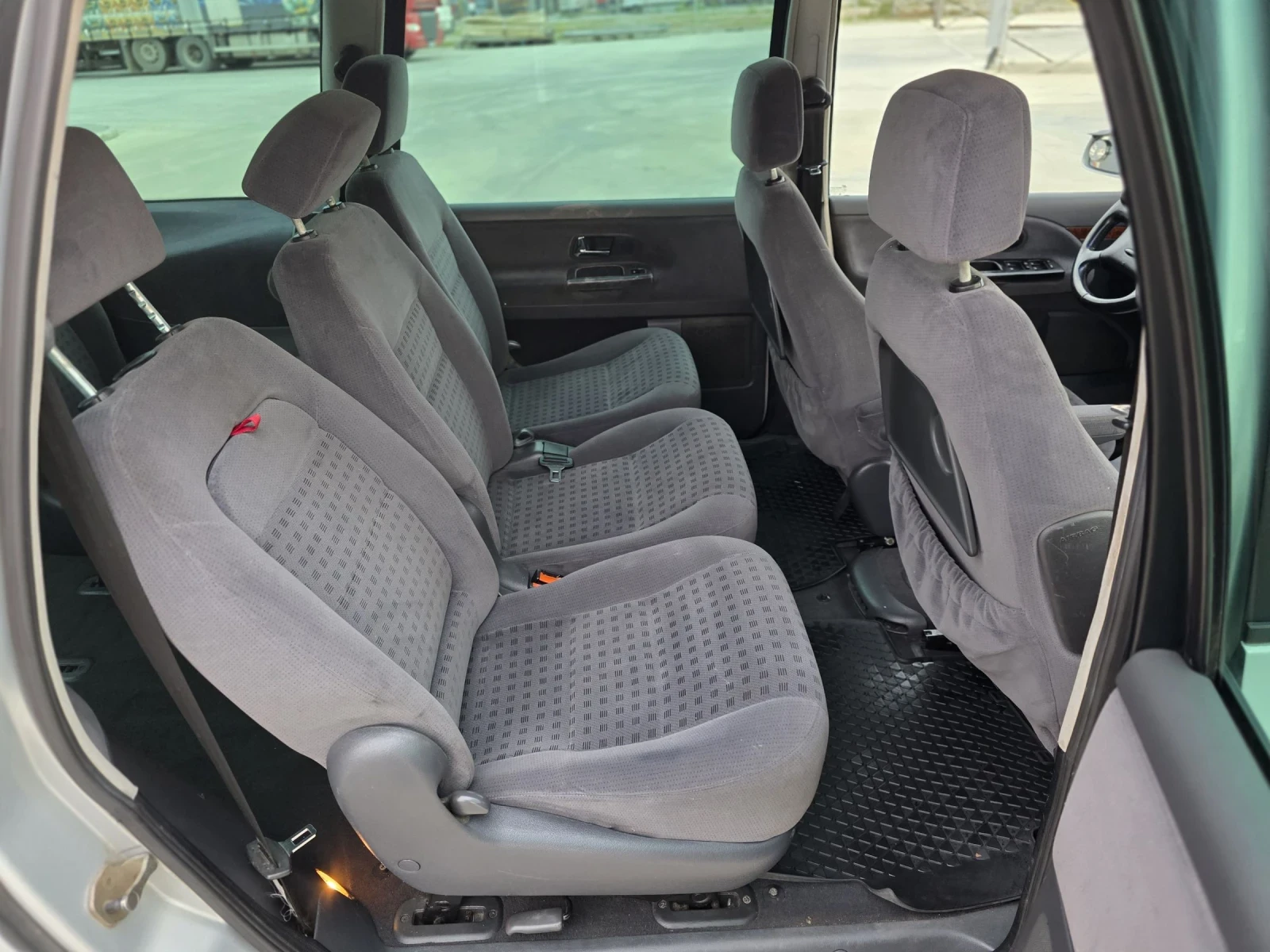 VW Sharan 1.9tdi 116 k.c.  - изображение 8