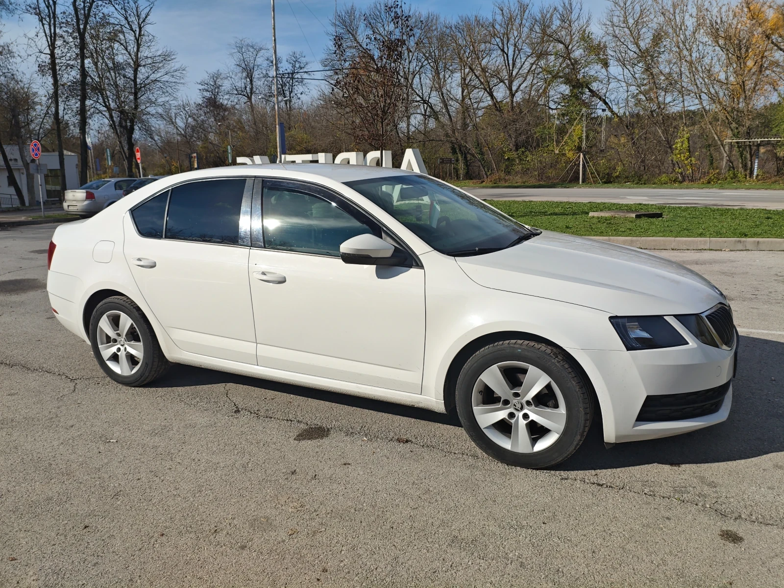 Skoda Octavia     | Mobile.bg   2