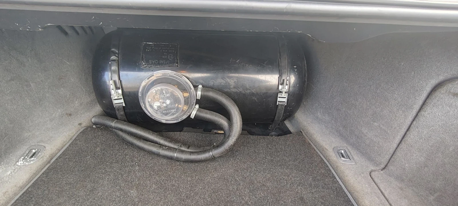 BMW 750 5.0  / | Mobile.bg   15