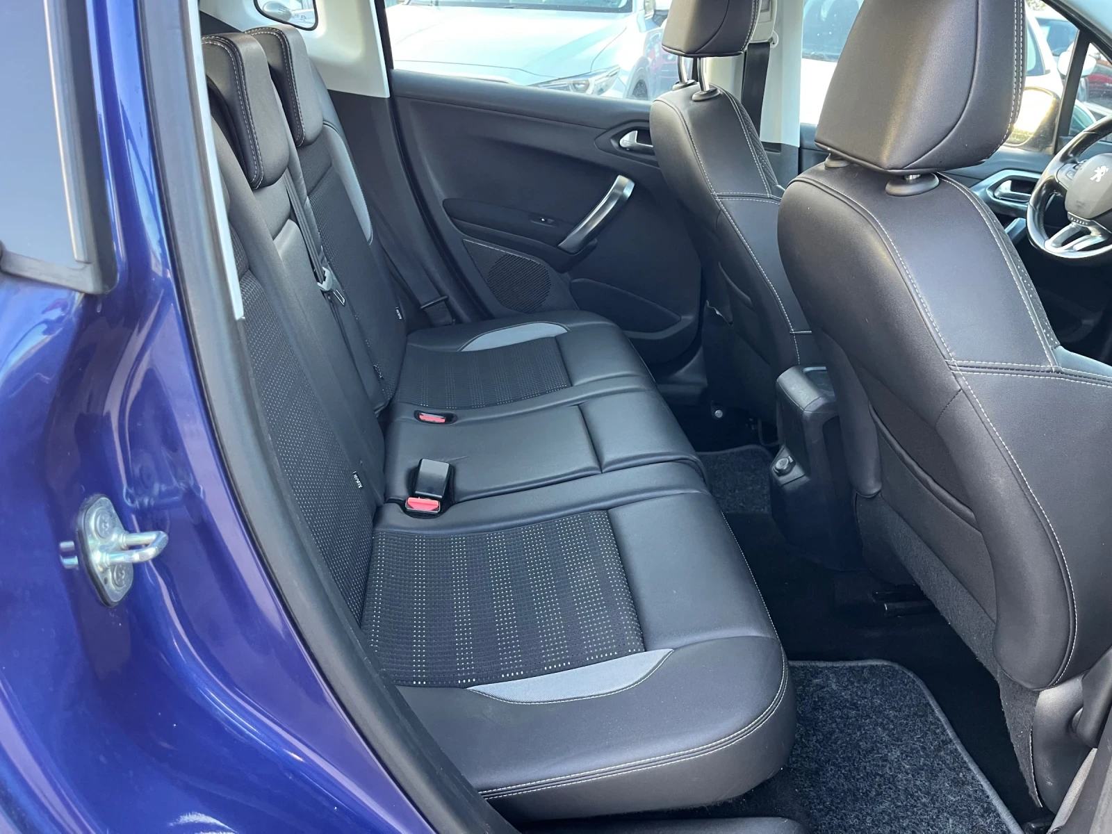 Peugeot 2008 1.6HDI ALLURE | Mobile.bg   15