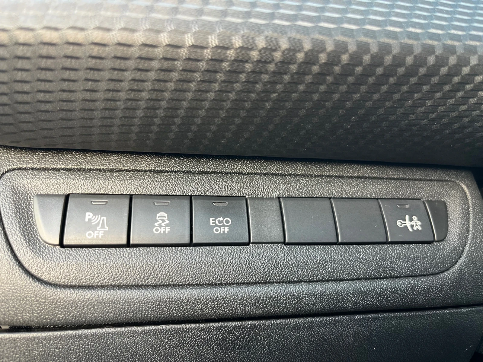 Peugeot 2008 1.6HDI ALLURE | Mobile.bg   12