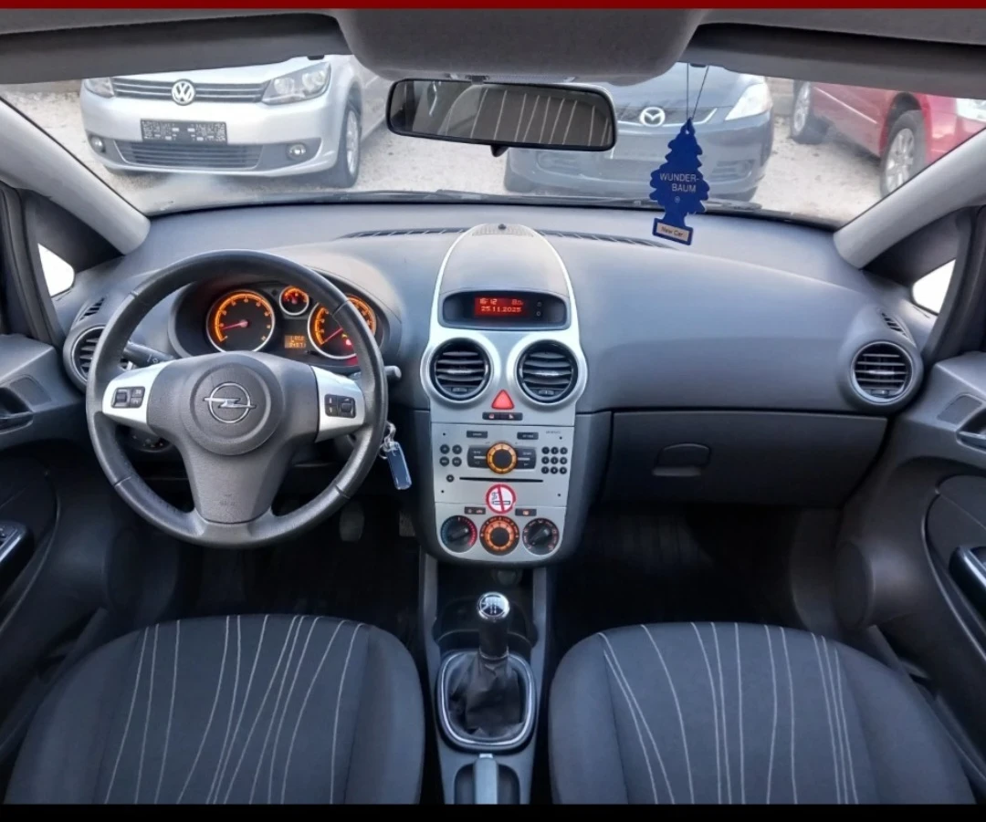 Opel Corsa 1.2 - изображение 8