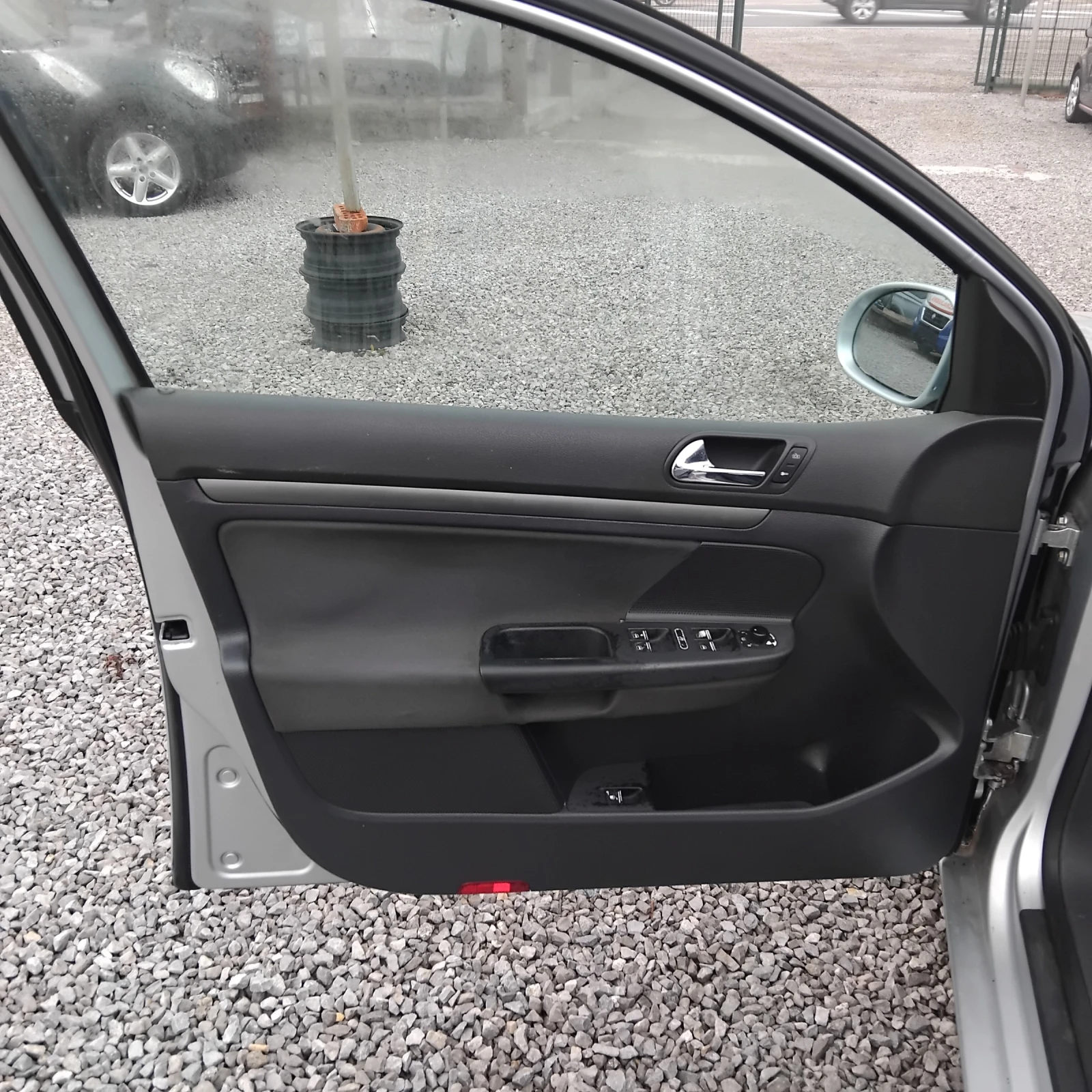 VW Golf 1.6 | Mobile.bg � ����������� 12