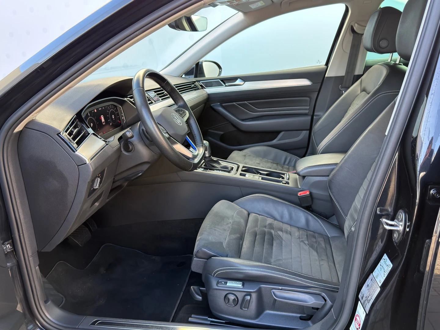 VW Passat VW Passat Var GTE Plug-In-Hybrid 1.4 TSI - изображение 5