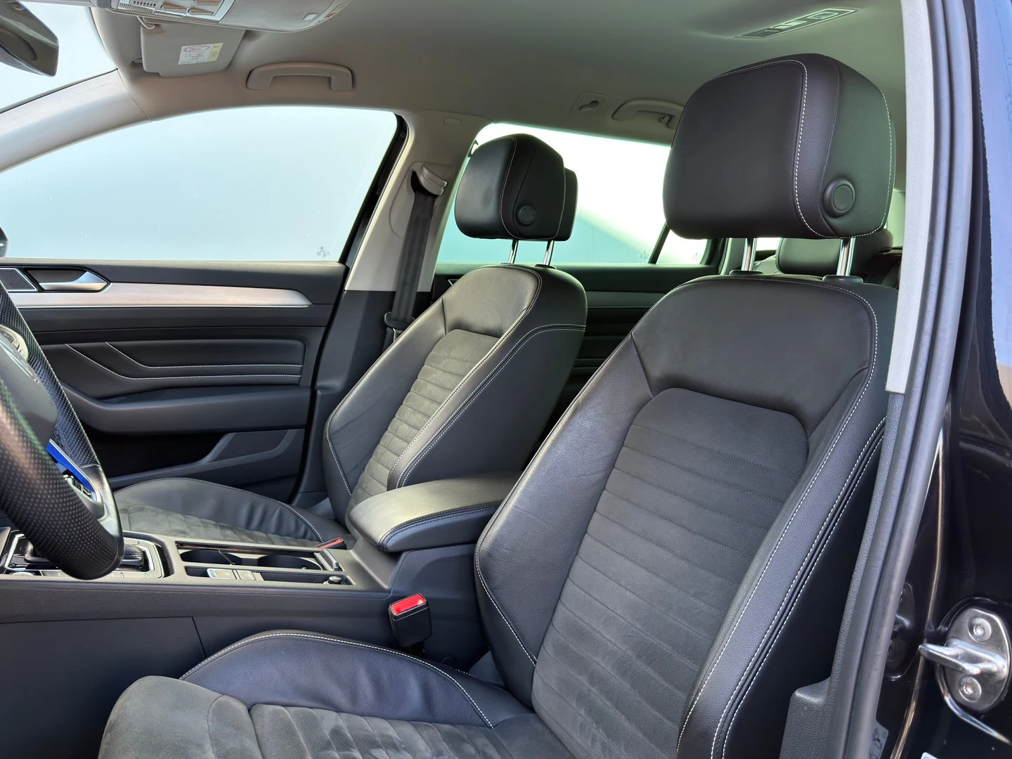 VW Passat VW Passat Var GTE Plug-In-Hybrid 1.4 TSI - изображение 9