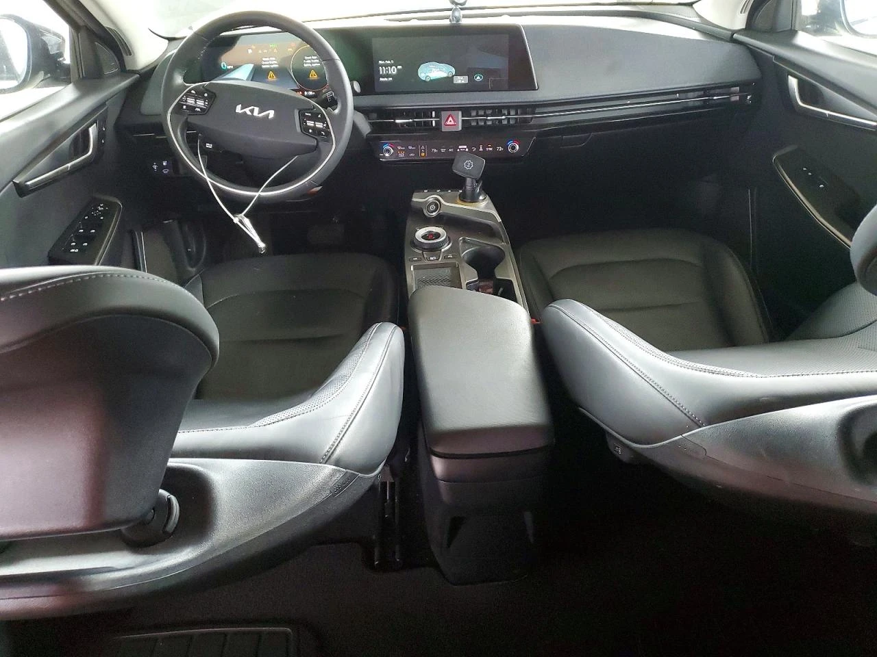 Kia EV6 Light, снимка 8 - Автомобили и джипове - 53806254