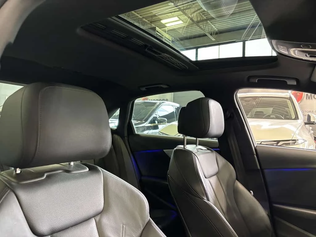 Audi A4 * Technik| QUATTRO| S LINE| MANUAL| CLUSTERNAV| AM, снимка 13 - Автомобили и джипове - 53849373