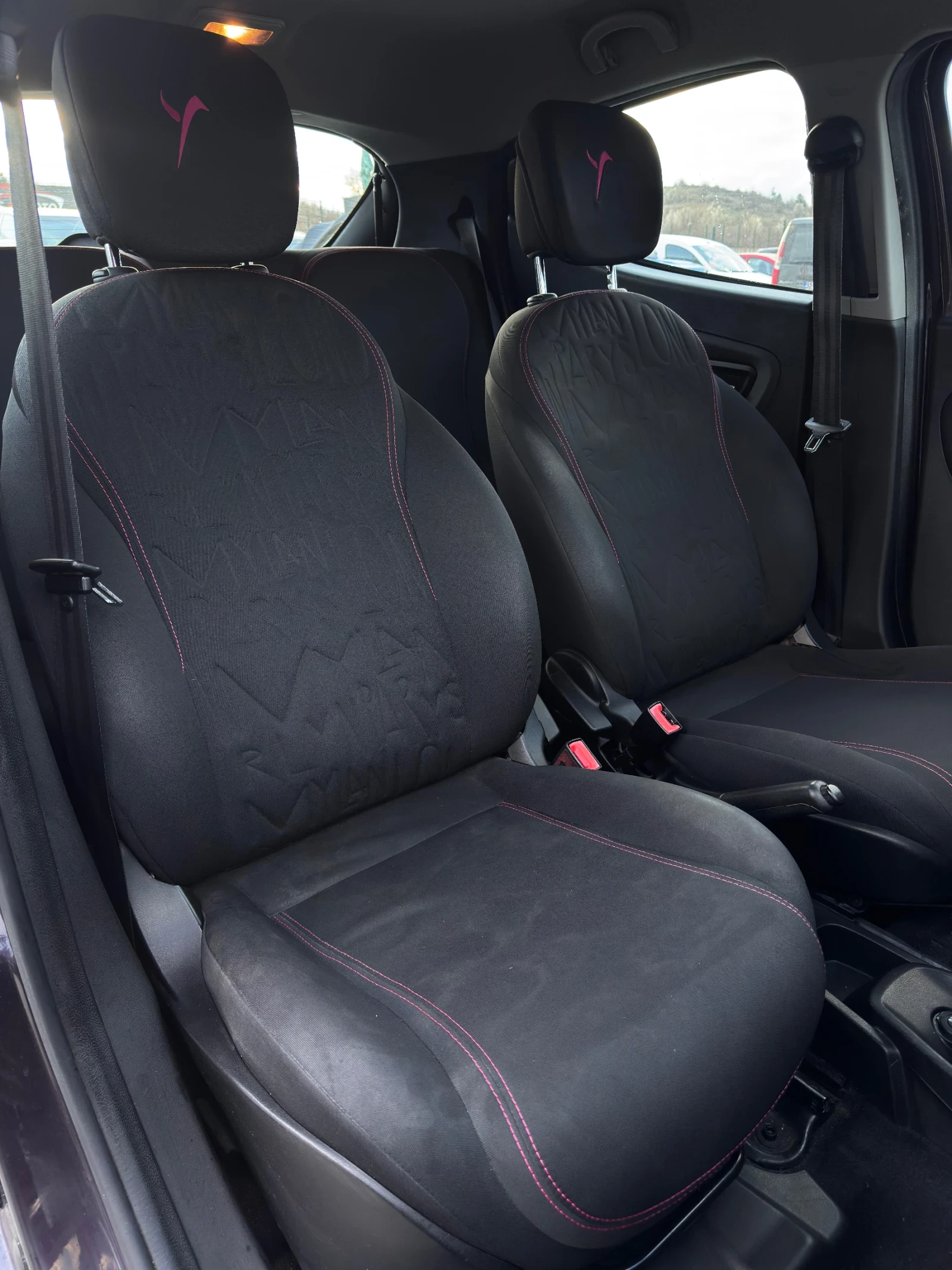 Lancia Ypsilon 1.3i/EURO 6B/EDITION, снимка 12 - Автомобили и джипове - 53990578