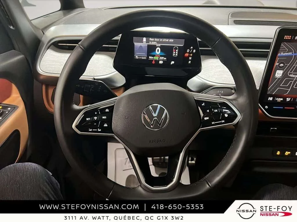 VW ID.Buzz 1ST EDITION * 360 КАМЕРИ* ОБДУХВАНЕ* ПАНО* CARFAX, снимка 13 - Автомобили и джипове - 54124384