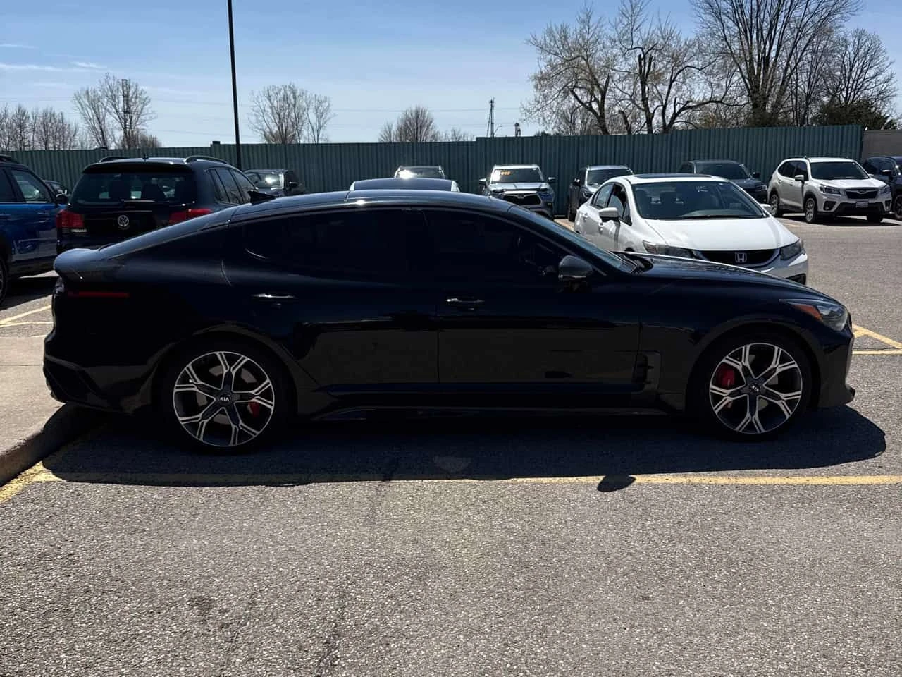 Kia Stinger  | GT Limited | HEAD-UP | PANO | RED INT , снимка 5 - Автомобили и джипове - 54425323