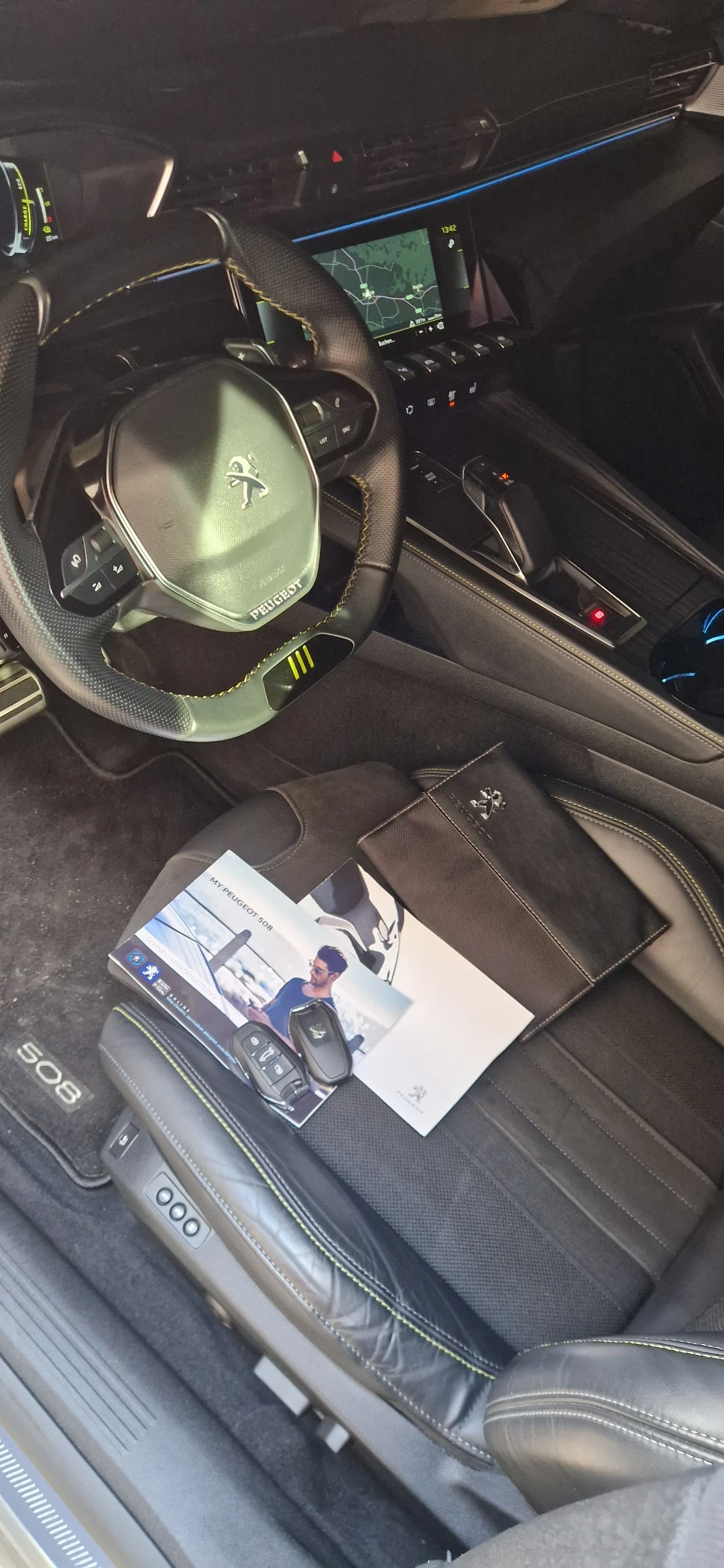 Peugeot 508 PSE 1.6 Plug-in HYBRID AWD 360 e-EAT8, снимка 9 - Автомобили и джипове - 54848918