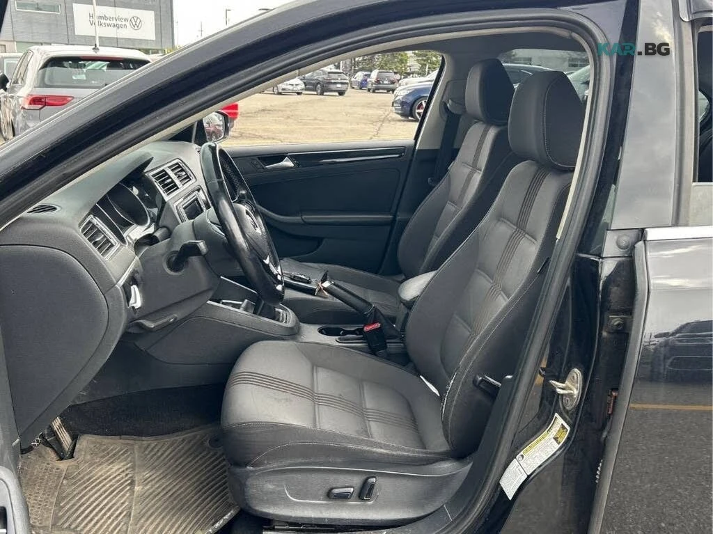 VW Jetta * Wolfsburg Edition * АвтоКредит* (ЦЕНА ДО БГ)* , снимка 5 - Автомобили и джипове - 54856397