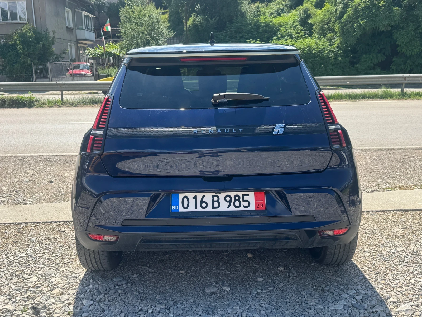 Renault 5 E-Tech Iconic Five, снимка 5 - Автомобили и джипове - 55034693