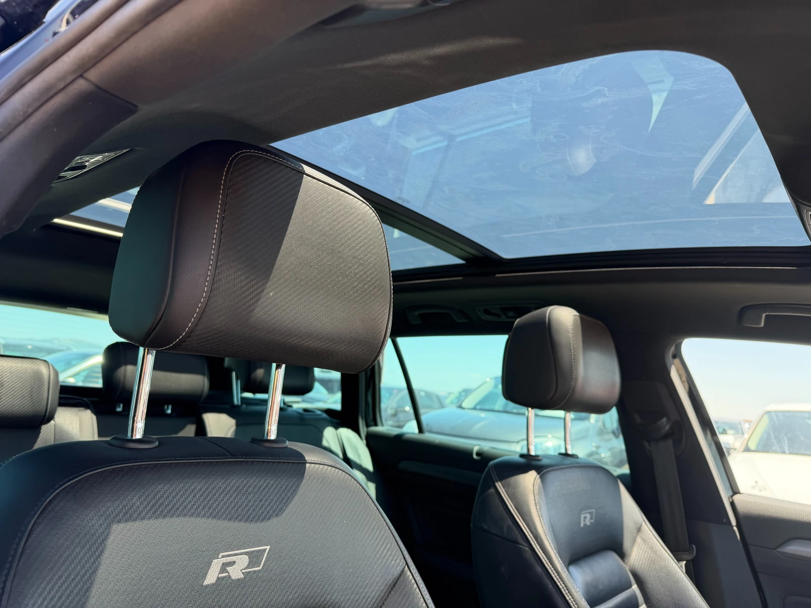 VW Passat 2.0TDI 4MOTION PANORAMA/KOJA/NAVI EURO 6, снимка 12 - Автомобили и джипове - 55475388