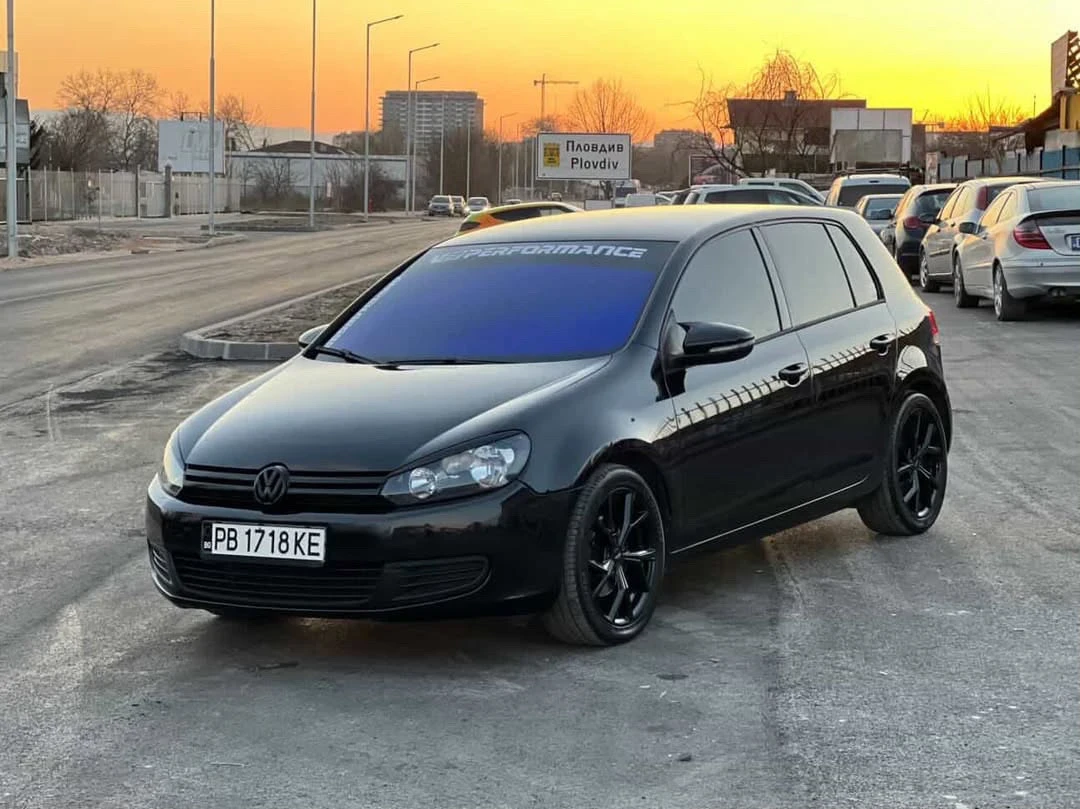 VW Golf, снимка 7 - Автомобили и джипове - 55713472