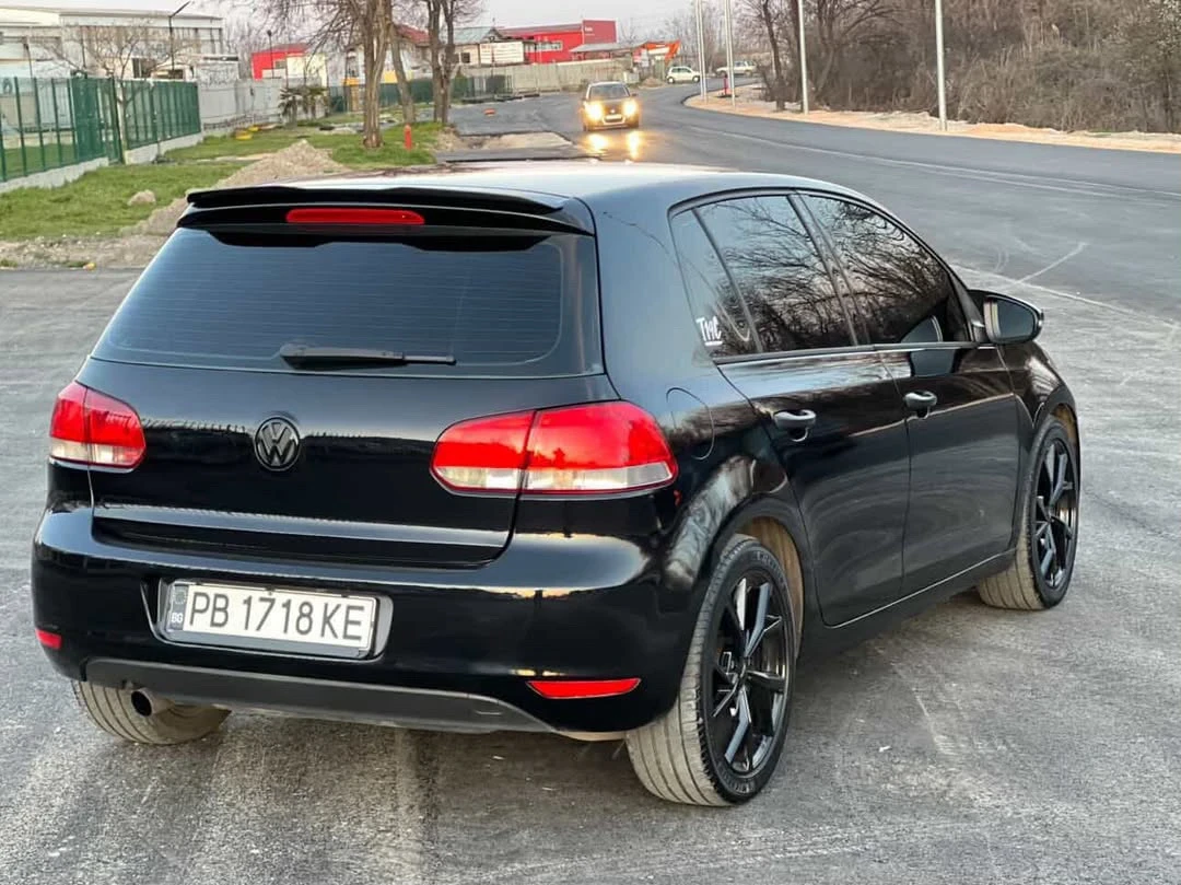 VW Golf, снимка 3 - Автомобили и джипове - 55713472